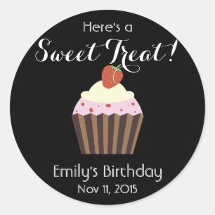 Personaize Cupcake: Strawberry Shortcake Favour Classic Round Sticker