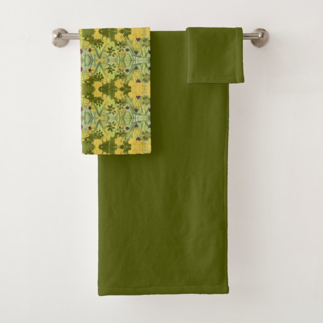 Personalise The Green Background To Any Colour Bath Towel Set (Insitu)