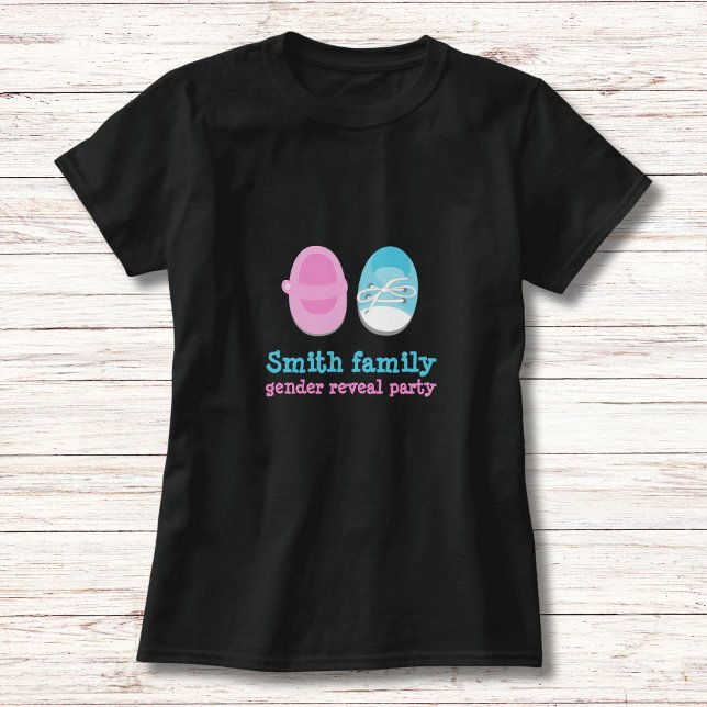 personalised baby shoes gender reveal T-Shirt (Creator Uploaded)