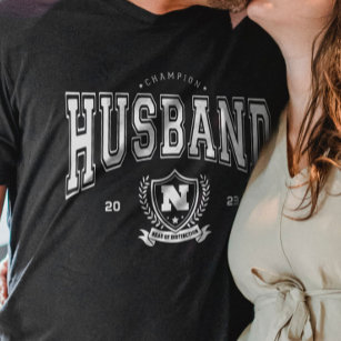 Personalised Champion Husband Funny Men's Gift T-Shirt
