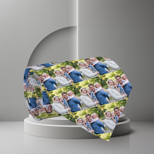 Personalised Christmas Family Photo  Tie (Creator Uploaded)