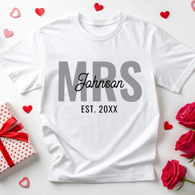 Personalised Custom Mr & Mrs Matching Couples T-Shirt (Creator Uploaded)