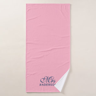 Personalised Editable Colours Elegant Script Mrs Bath Towel Set