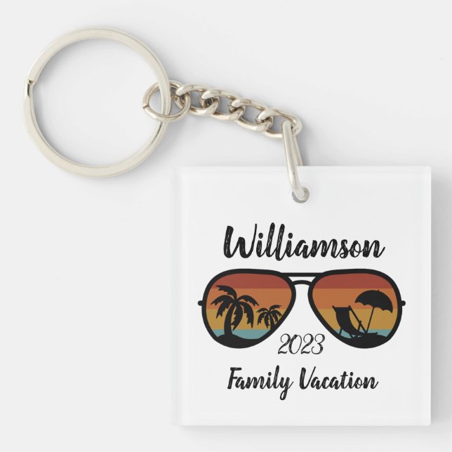 Personalised family vacation key ring (Front)