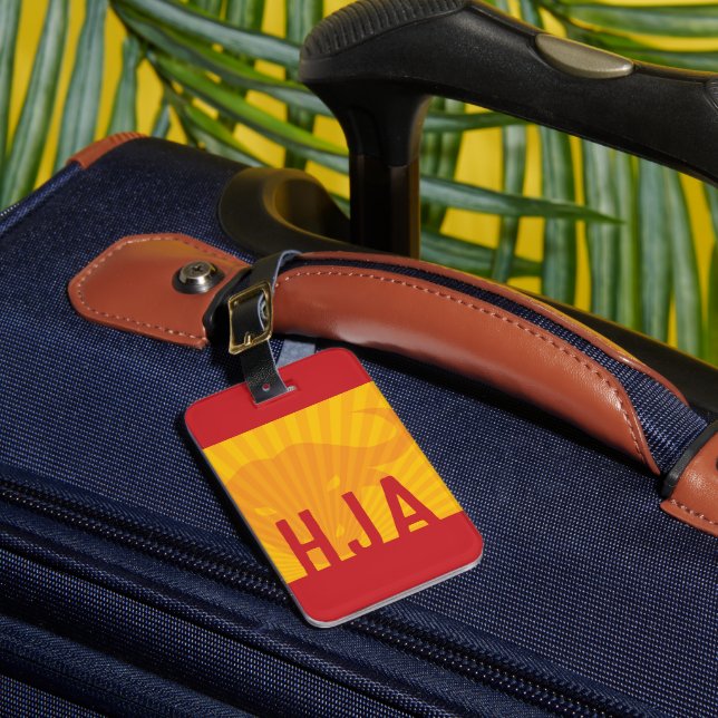 Personalised Flag of Spain Inspired Luggage Tag (Front Insitu 1)