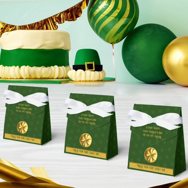 Personalised Golden Shamrock St. Patrick's Day Favour Box (Creator Uploaded)