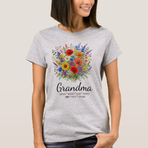 Personalised Grandma Floral Grandma Names Gift T-Shirt