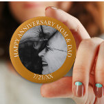 Personalised Happy Anniversary 6 Cm Round Badge<br><div class="desc">Add your parent's picture to these customisable Happy Anniversary button.</div>
