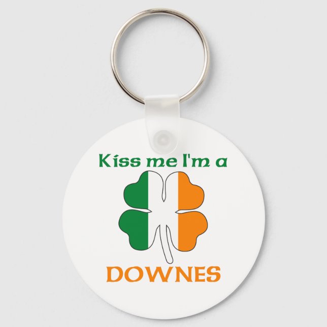 Personalised Irish Kiss Me I'm Downes Key Ring (Front)