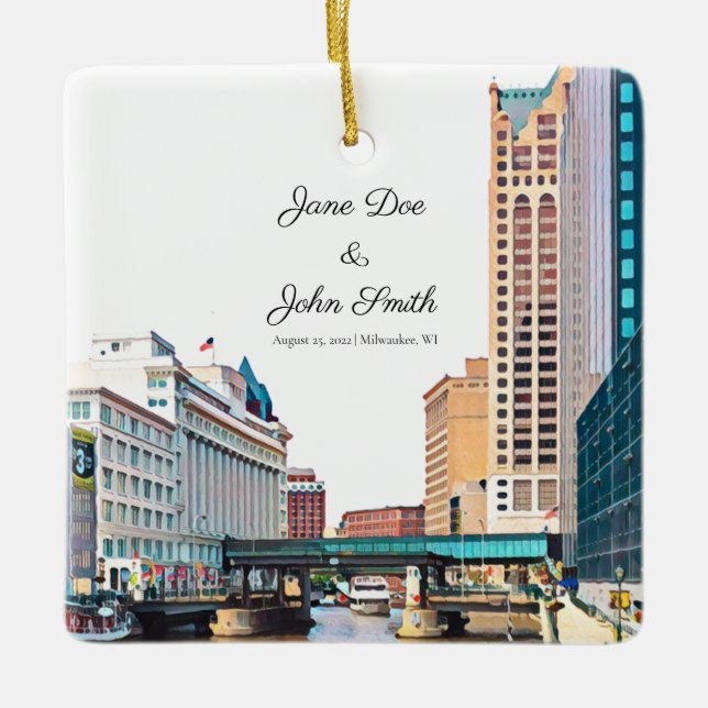 Personalised Milwaukee Skyline Ceramic Ornament (Front)