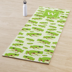 Personalised Monogram Cute Green Tree Frog Pattern Yoga Mat