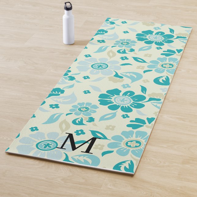 Personalised monogram elegant floral pattern yoga mat (In Situ)