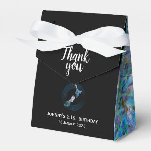 PERSONALISED NEW ZEALAND MAP PAUA FAVOUR BOX