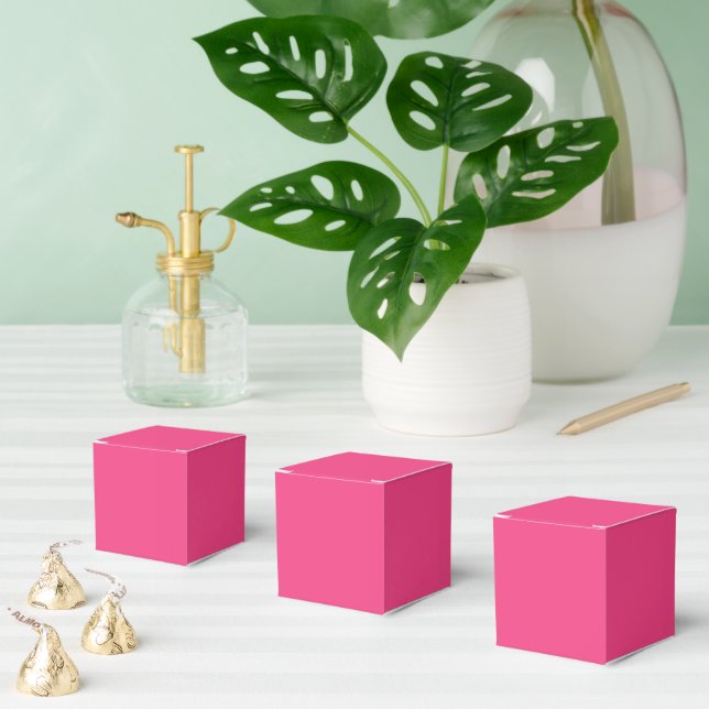Personalised Pink Favour Boxes – Classic Style (Multiple)