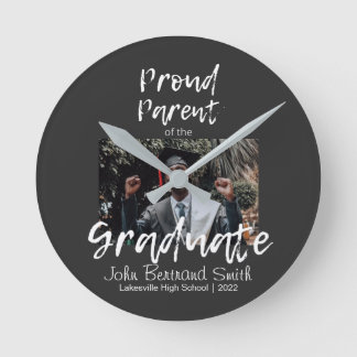 Personalised Proud Parent of Graduate Student Round Clock
