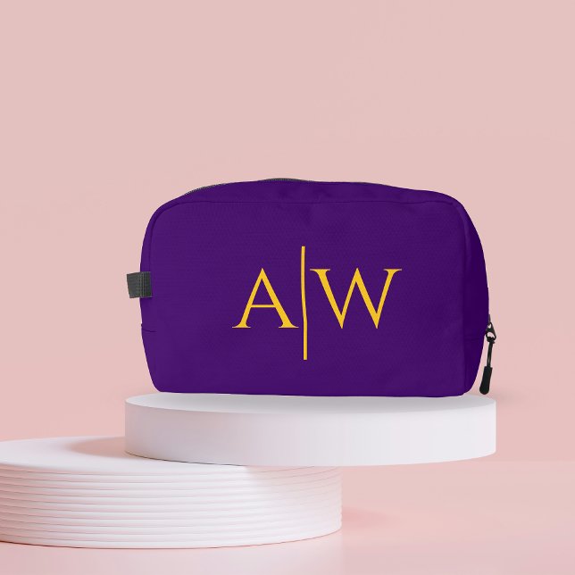 Personalised Purple Bridesmaid Makeup Bag, Bride Dopp Kit (purple toiletry bag, personalized makeup bag, bridesmaid gift, bachelorette party favor, bridal gift)