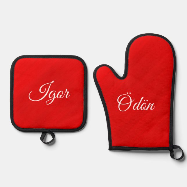 Personalised Red Glamour Oven Mitt & Pot Holder Set (Front)