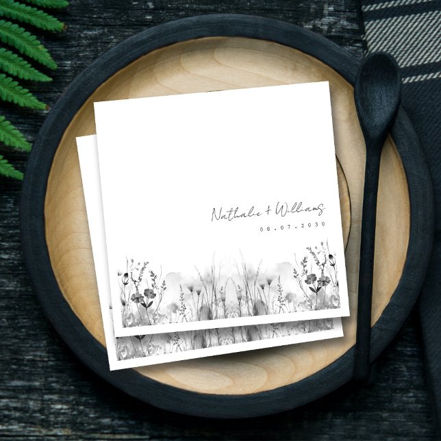 Personalised Vintage Elegant Wedding Napkins (Personalized Vintage-inspired Elegant wedding Napkins)