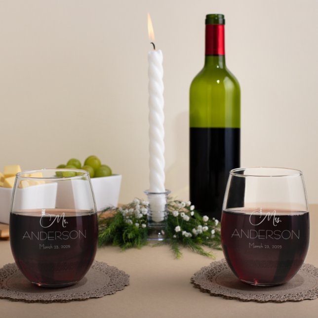 Personalised Wedding Bride Groom Favour mr mrs Stemless Wine Glass (Creator Uploaded)