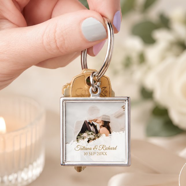 Personalised Wedding Photo Keychain Favour (Personalized Wedding Photo Keychain Favor)