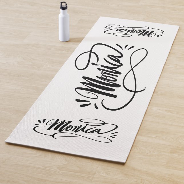 Personalised yoga mat gift with name Monica (In Situ)