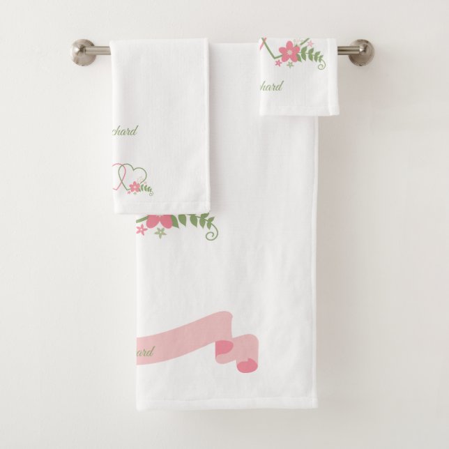Personalized Dual Hearts Newlywed Bath Towel Set (Insitu)