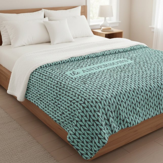 Personalized Knit Pattern Cozy Fleece Blanket (Creator Uploaded)