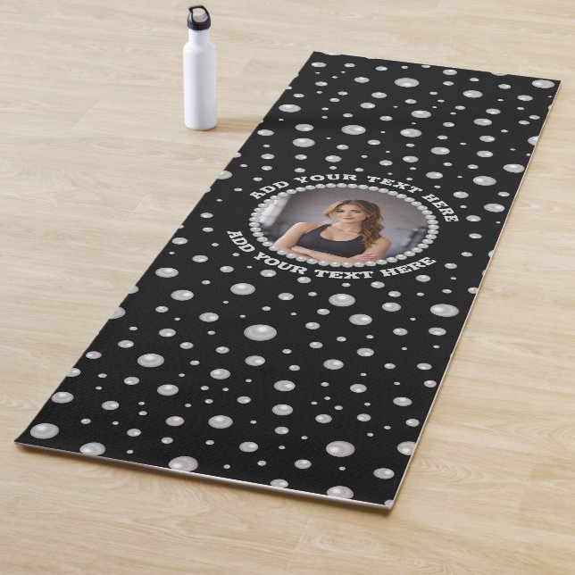 Personalized Photo with Pearls Circle on Black Yoga Mat (In Situ)