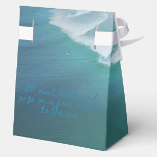 Persuasion: Linger and Gaze Favour Box
