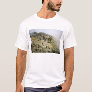 Peru, Machu Picchu. The ancient citadel of Machu T-Shirt