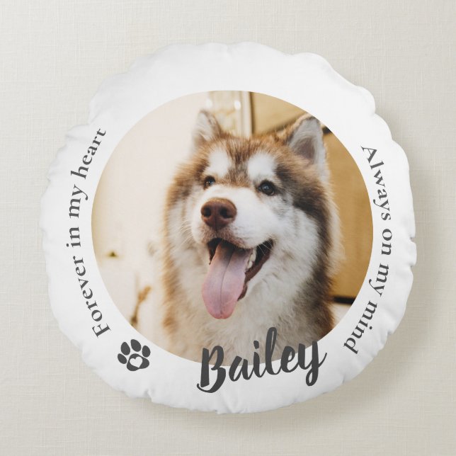 Pet Dog Cat Custom Photo Memorial Keepsake Round Cushion (Front)