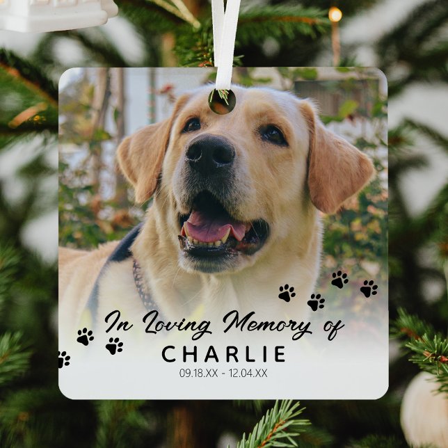 Pet Photo Keepsake Memorial Christmas Metal Tree Decoration (Creator Uploaded)
