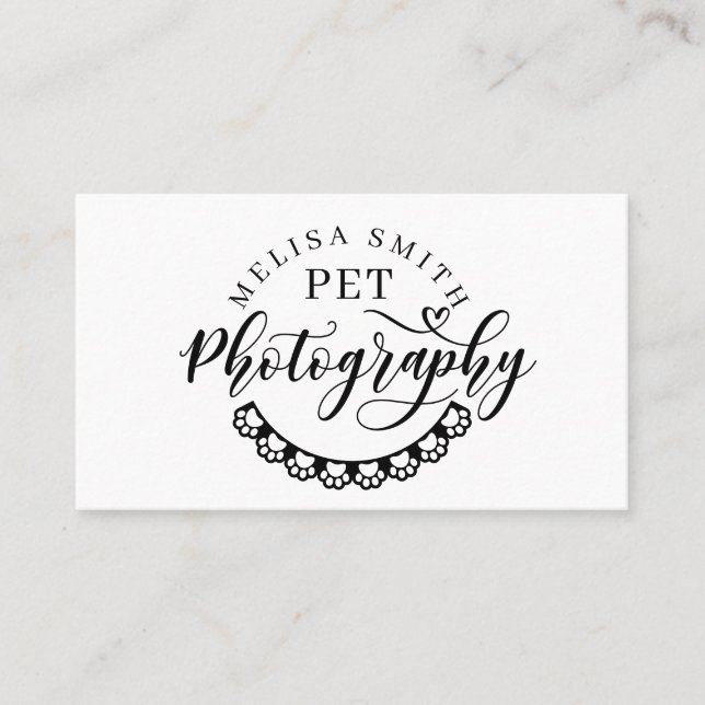 Pet photography in shape of a circle business card (Front)