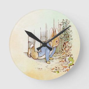 Peter Rabbit   Round Clock