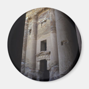 Petra, Jordan. Magnet