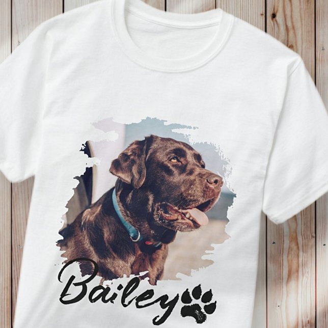 Pet's Simple Modern Cool Typography Name and Photo T-Shirt (Creator Uploaded)