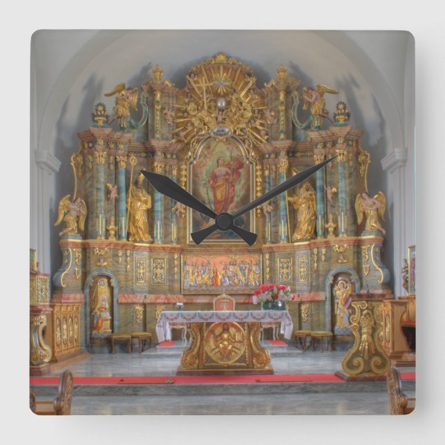 Pfarrkirche St. Margaretha Square Wall Clock (Front)