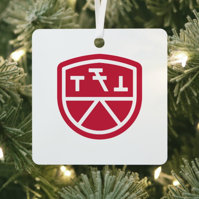 Phi Sigma Kappa Shield Metal Tree Decoration (Insitu)