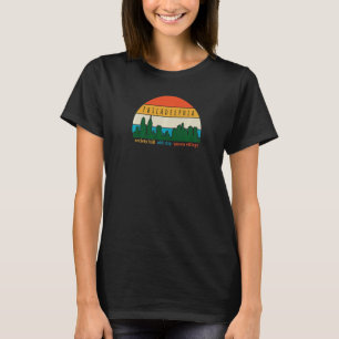 Philadelphia Cityscape Sunset Old City Philly Neig T-Shirt