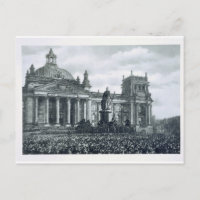Philipp Scheidemann (1865-1939) gives an address f