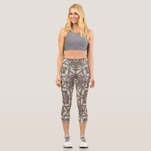 Phoenix Henna Mandala Art Yoga Capri Leggings