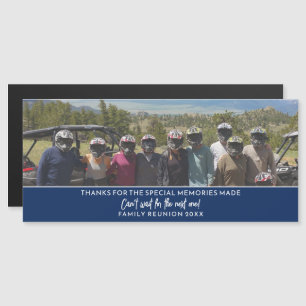 Photo Horizontal or Panoramic Family Reunion