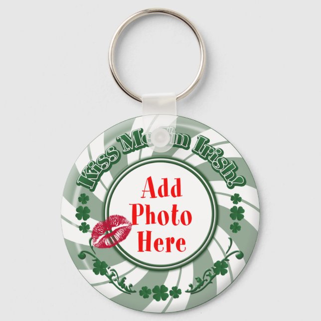 PHOTO Kiss Me I'm Irish  Green Striped Circle Kiss Key Ring (Front)