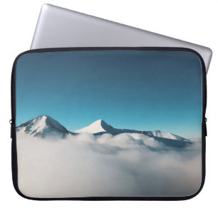 PHOTO OF MOUNTAIN COVERED WITH FOG LAPTOP SLEEVE
