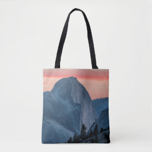 PHOTO OF MOUNTAIN DURING GOLDEN HOUR TOTE BAG