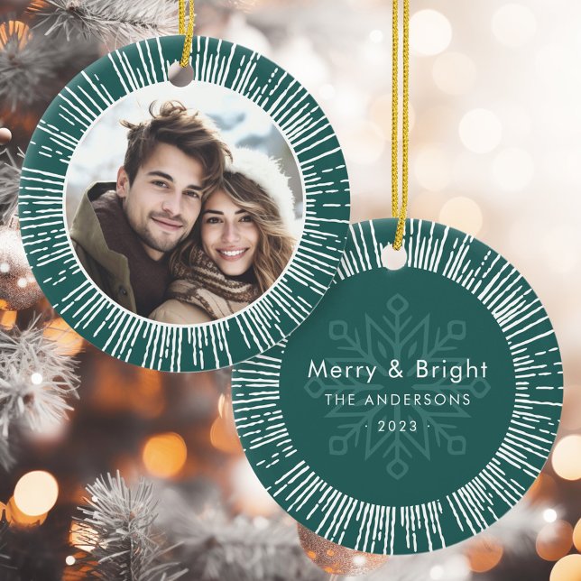 Photo retro sunburst pine green Christmas Ceramic Tree Decoration (Photo retro sunburst pine green Christmas Ceramic Ornament)