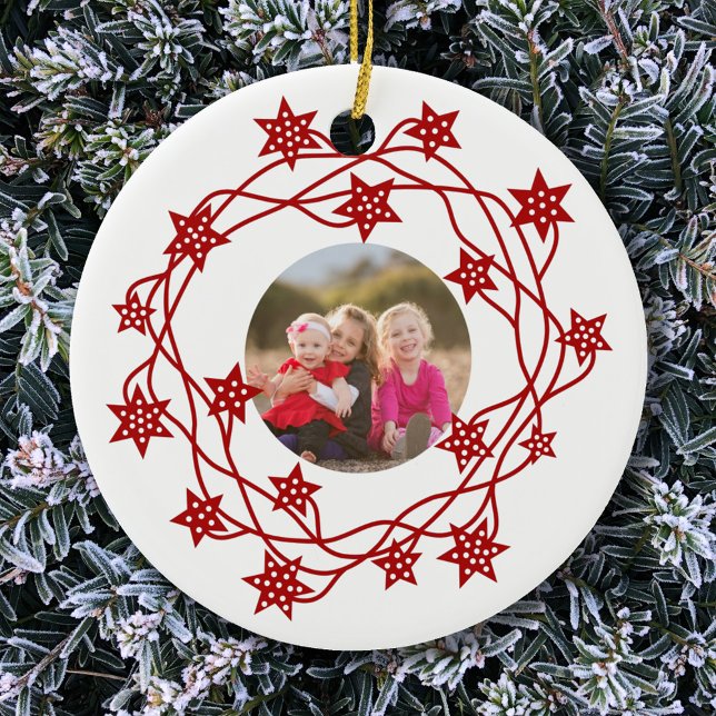 Photo Star Wreath Scandinavian Ceramic Tree Decoration (Scandinavian red and white star wreath photo Christmas ornament)