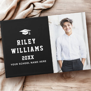 Photo student graduate graduation cap black guest book