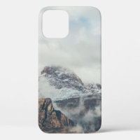 PHOTOGRAPHY OF MOUNTAIN RANGE DURING DAYTIME