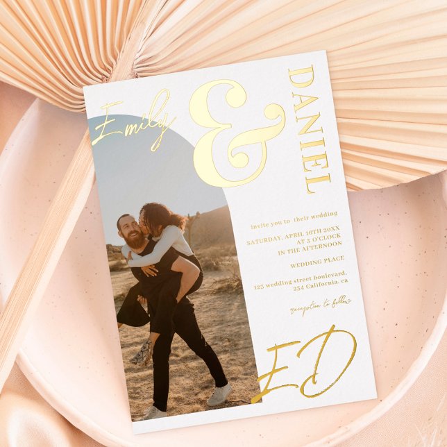 Photos bold names script arch gold wedding (Creator Uploaded)